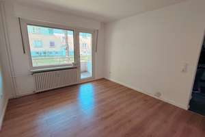 SOFORT VERFÜGBAR! Renovierte 3,5-Zimmern Erdgeschosswohnung – Büsackerstraße 46, 47179 Fahrn, Duisburg – Vorschaubild 2