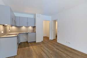 +++Schicke 2-Zimmer-Neubauwohnung mit Balkon im Neubauquartier 'Field 4'+++ – 68167 Neckarstadt-Ost/Wohlgelegen, Mannheim – Vorschaubild 2