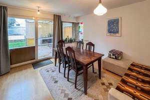 Gepflegtes 5-Zi.-Haus mit Garten und Gewerbeeinheit zur flexiblen Nutzung – Die vollständige Adresse der Immobilie erhältst du vom Anbieter., 6231 Bad Dürrenberg – Vorschaubild 2