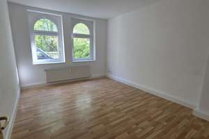 Wohnen mit Charakter: 3-Zimmer-Wohnung in Halle (Saale) – Huttenstraße 80, 6110 Lutherplatz/Thüringer Bahnhof, Halle (Saale) – Vorschaubild 1