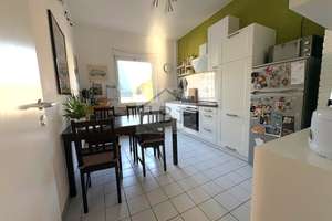 Komfortabel & zentral: Geräumige 3-ZKB-Wohnung in Siegen – Die vollständige Adresse der Immobilie erhältst du vom Anbieter., 57072 Siegen, Siegen – Vorschaubild 8