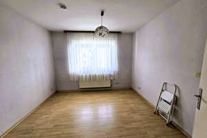 Nähe Innenstadt! Gepflegte 3 Zimmerwohnung mit Balkon und sep. Mansardenzimmer! – Die vollständige Adresse der Immobilie erhältst du vom Anbieter., 35396 Gießen-Nord, Gießen – Vorschaubild 9
