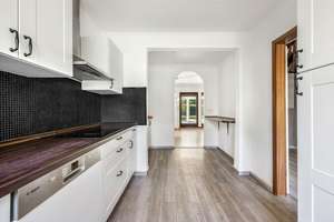 Gepflegtes Reihenendhaus mit grünem Grundstück in Privatweg – Die vollständige Adresse der Immobilie erhältst du vom Anbieter., 28259 Kirchhuchting, Bremen – Vorschaubild 5