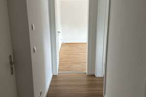 Ruhig zum Innenhof ausgerichtet, helle 1-Zi.-Dachgeschoßwhg., separate Küche – 81371 Sendlinger Feld, München – Vorschaubild 6