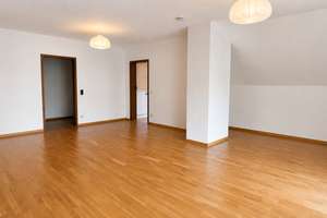 Freistehendes und großzügiges Haus mit 5 Schlafzimmern in ruhiger Lage von Kaiserswerth – 40489 Kaiserswerth, Düsseldorf – Vorschaubild 14