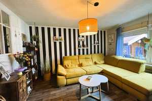Zentral und doch ruhig und idyllisch!
EFH mit Garage und sichtgeschütztem Garten in zweiter Reihe – Aurich (Kreis) – Vorschaubild 12