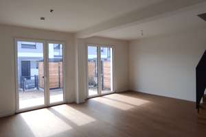 Luxuriöse Doppelhaushälfte mit fünf hellen Zimmern, einer Einbauküche und  in Nordenstadt, Wiesbaden – Blaumeisenweg 8, 65025 Nordenstadt, Wiesbaden – Vorschaubild 19