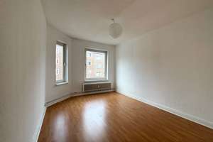 lichtdurchflutete Altbauwohnung mit Erker! – Kaiserstraße  83, 24143 Gaarden-Ost, Kiel – Vorschaubild 8
