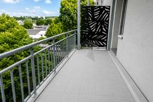 Großzügige, helle 3 Raum Whg. mit Einbauküche, sonnigem Westbalkon und Tageslichtbad – Erich-Mühsam-Straße 17, 9112 Kaßberg, Chemnitz – Vorschaubild 4