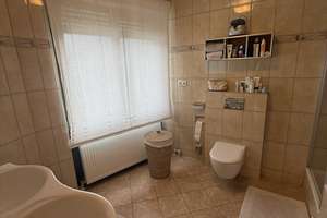 Großzügiges, freistehendes Haus in ruhiger Lage – provisionsfrei direkt vom Eigentümer – Die vollständige Adresse der Immobilie erhältst du vom Anbieter., 81375 Neuhadern, München – Vorschaubild 25