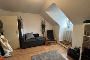 Helle Dachgeschosswohnung in Kassel-Mitte – ideal für 2er-WG  – 34117 Mitte, Kassel – Vorschaubild 10