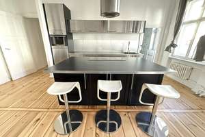 Bezugsfreie, möblierte und frisch renovierte 2 Zimmer Altbau-Wohnung mit Balkon - am Ku´Damm – Die vollständige Adresse der Immobilie erhältst du vom Anbieter., 10711 Halensee, Berlin – Vorschaubild 14