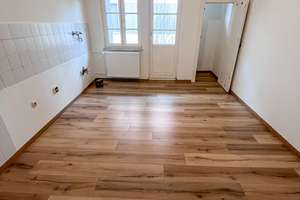 ERSTBEZUG NACH RENOVIERUNG # (geräumige) 3 Zimmer-Wohnung am Rande der Altstadt sucht neue Mieter – Melanchthonstraße 11, 99084 Brühlervorstadt, Erfurt – Vorschaubild 8