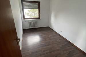 Gepflegte 3-Zimmer-Wohnung mit Balkon und Einbauküche in Pforzheim – Die vollständige Adresse der Immobilie erhältst du vom Anbieter., 75173 Südweststadt, Pforzheim – Vorschaubild 7