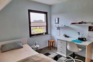Gepfl. Einfamilienhaus mit Einliegerwohnung - ruhige Lage - Garage u. Carport - großes Grundstück!  – Friesland (Kreis) – Vorschaubild 18