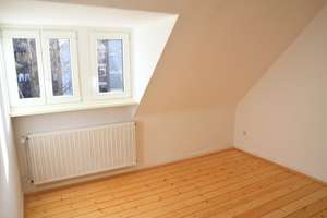 Schönes helles geräumiges Haus in Urdenbach – Die vollständige Adresse der Immobilie erhältst du vom Anbieter., 40593 Urdenbach, Düsseldorf – Vorschaubild 10