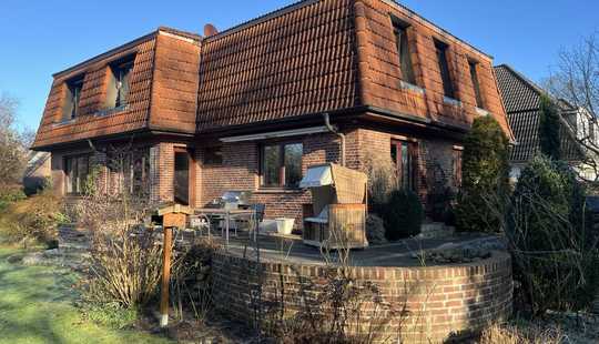 Bild von Familienfreundlich und naturnah - Großzügiges Einfamilienhaus in ruhiger Lage von Volksdorf