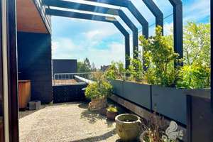 Maisonette-Wohntraum mit Penthouse-Charakter, zwei Terrassen und Tiefgarage – Die vollständige Adresse der Immobilie erhältst du vom Anbieter., 30629 Misburg-Nord, Hannover – Vorschaubild 2