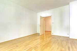 Mainz Oberstadt # großzügige 5 Zimmerwohnung im 1. Obergeschoss # Einbauküche # Gartenanteil – Am Stiftswingert 13, 55131 Oberstadt, Mainz – Vorschaubild 12