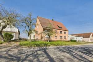 Flexibles Anwesen für kreative Ideen und Projekte – Die vollständige Adresse der Immobilie erhältst du vom Anbieter., 91620 Ohrenbach – Vorschaubild 2