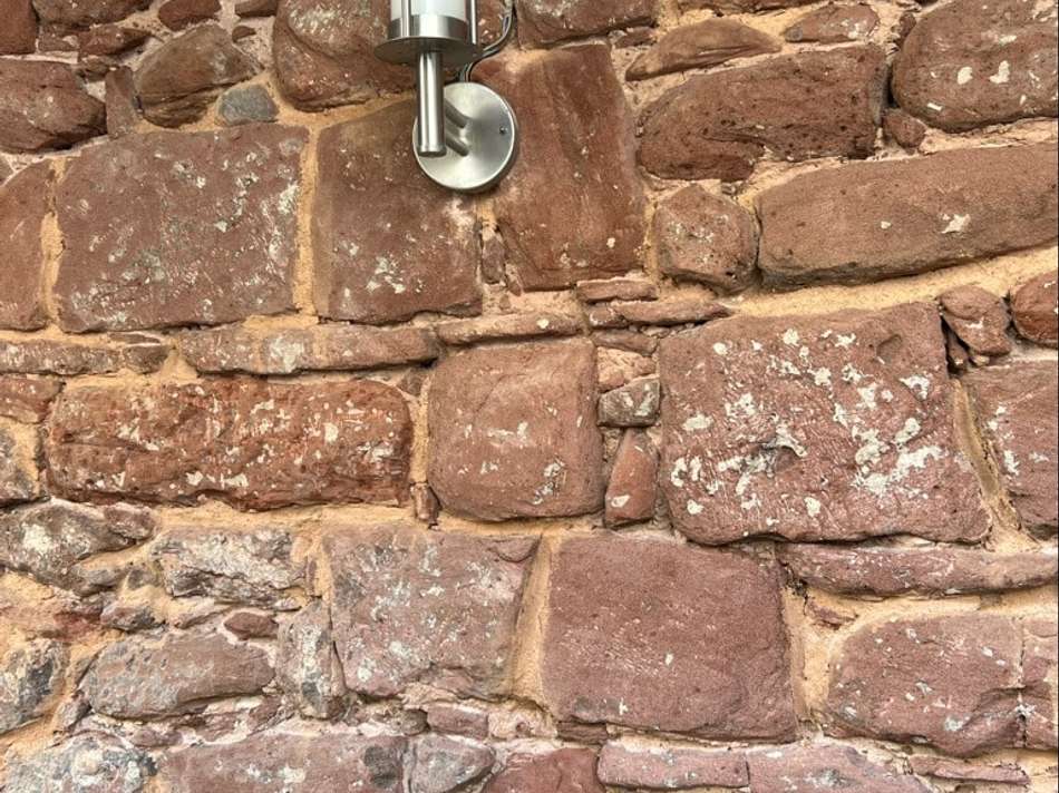Sandsteinmauer