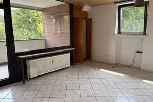 Kleines Appartement mit Balkon in  47506 Neukirchen-Vluyn "Aufzug vorhanden" – Die vollständige Adresse der Immobilie erhältst du vom Anbieter., 47506 Neukirchen-Vluyn – Vorschaubild 3