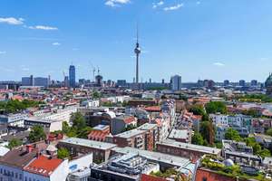 Historisches Flair trifft modernes Wohnen – stilvolle Altbauwohnung in zentraler Lage – Die vollständige Adresse der Immobilie erhältst du vom Anbieter., 10119 Mitte (Ortsteil), Berlin – Vorschaubild 7