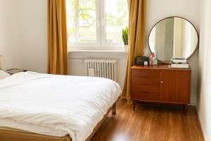 Helle 3-Zimmer-Wohnung mit 2 Balkonen, 2 Bädern und Tiefgarage nahe Hirschgarten – Mitterhoferstraße 19, 80687 Friedenheim, München – Vorschaubild 3