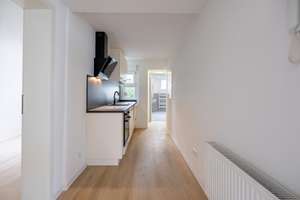 Exklusiv & Stilvoll – Gehobene 2-Zimmer-Wohnung mit hochwertiger Einbauküche! – Möhringer Straße 71, 78532 Tuttlingen – Vorschaubild 6