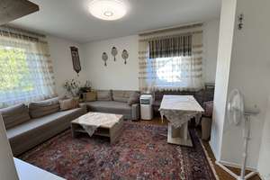Nachmieter gesucht / schöne 2 Zimmerwohnung in Stuttgart-Süd – Karl-Kloß-Straße 15, 70199 Heslach, Stuttgart – Vorschaubild 2