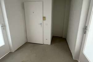 Gemütliche Wohnung in Detmerode  // 3.OG rechts – John-F.-Kennedy-Allee 38, 38444 Detmerode, Wolfsburg – Vorschaubild 9
