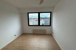 Schöne Wohnung über dem Hotel Mercure , Saarblick – Die vollständige Adresse der Immobilie erhältst du vom Anbieter., 66111 St. Johann, Saarbrücken – Vorschaubild 7
