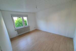 Doppelhaushälfte mit großem Garten, Stellfläche und EBK – Hauptstraße 100, 63486 Bruchköbel – Vorschaubild 13