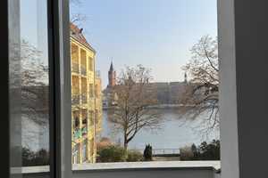 TOLLE HELLE 3 ZI-AB-WHG. MIT LOGGIA, WASSER -& ALTSTADT-SCHLOSS BLICK – Berlin – Vorschaubild 8