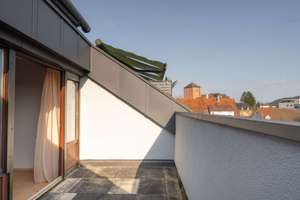 Sonnige Dachgeschoss-Oase mit PV-Anlage und Balkon – Die vollständige Adresse der Immobilie erhältst du vom Anbieter., 73614 Schorndorf – Vorschaubild 9