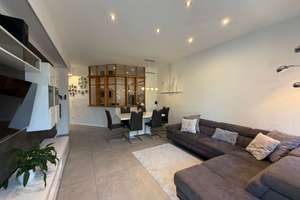 Moderne 3 Zimmer Wohnung mit Stellplatz im Herzen von Fürth! – Die vollständige Adresse der Immobilie erhältst du vom Anbieter., 90762 Altstadt, Innenstadt, Fürth – Vorschaubild 2