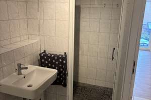 Renoviertes 4-Zimmer Haus in Bergisch, bezugsfrei ab 11.01.2026 – Hermann-Löns-Straße 59b, 51469 Hand, Bergisch Gladbach – Vorschaubild 11