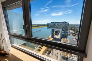 Möblierte 2 Zimmer Wohnung im Kranhaus Nord | 16. Etage | Rheinblick