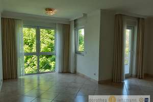 Ruhe, Stil und Wohnqualität auf hochwertigen 152 qm im citynahen Wiesbadener Südosten – Hans-Bredow-Str. 42b, 65189 Südost, Wiesbaden – Vorschaubild 5