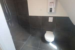 Charmante 3-Zimmer-Doppelhaushälfte in Engstingen – Neues Dach, EBK & Natur direkt um die Ecke! – Brunnenstraße 12, 72829 Engstingen – Vorschaubild 5