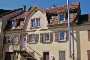 Wemmetsweiler: Umfangreich modernisiertes Einfamilienhaus mit PV – Die vollständige Adresse der Immobilie erhältst du vom Anbieter., 66589 Merchweiler – Vorschaubild 2