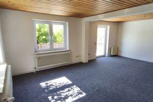 Großzügiges Einfamilienhaus mit großem Garten und viel Stauraum  – Am Sportplatz 5, 24850 Hüsby – Vorschaubild 2
