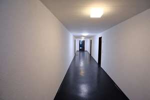🌿✨Frisch renovierte 1,5-Zimmer-Wohnung mit Balkon, Aufzug in ruhiger Lage – 63069 Vorderwald-Rosenhöhe, Offenbach am Main – Vorschaubild 8