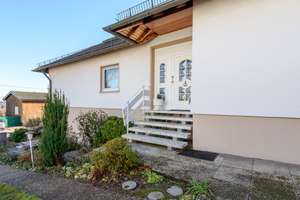 Hier wächst Familienglück-EFH mit schönem Garten – Die vollständige Adresse der Immobilie erhältst du vom Anbieter., 65779 Kelkheim (Taunus) – Vorschaubild 2