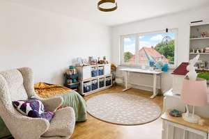 Familiengerechte Wohnetage in bevorzugter Lage – Die vollständige Adresse der Immobilie erhältst du vom Anbieter., 70199 Heslach, Stuttgart – Vorschaubild 6