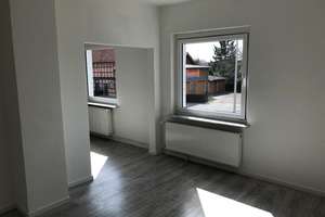 Renoviert,  2,5-Zimmer im 1.OG. eines 2 Fam.-Hauses mit Garten, Freisitz und Grillmöglichkeit – Hansestraße 98 B, 38112 Veltenhof-Rühme, Braunschweig – Vorschaubild 8