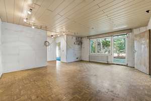 Sanierungsbedürftiges Reihenendhaus mit Garage in Köln-Heimersdorf (Erbpachtgrundstück) – Die vollständige Adresse der Immobilie erhältst du vom Anbieter., 50767 Heimersdorf, Köln – Vorschaubild 5