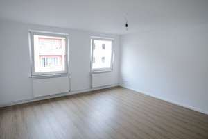 Helle 3-Zimmer Wohnung mit Balkon in Hannover Alt-Döhren – Borgentrickstraße 2, 30519 Döhren, Hannover – Vorschaubild 1