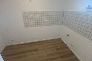 Renoviertes 1-Zimmer Apartment mit großem Balkon in Holsterhausen – Carmerstr. 2, 45147 Holsterhausen, Essen – Vorschaubild 4