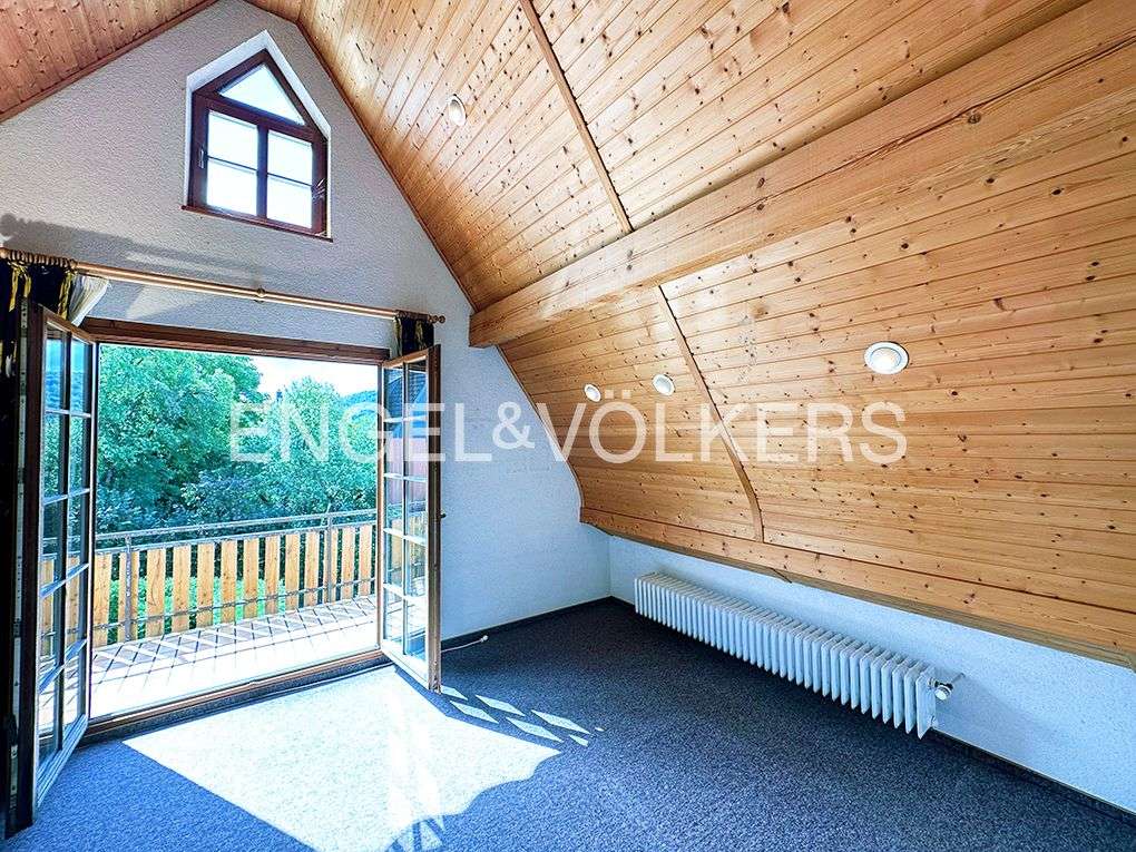 Familienglück am Hang von Unterkochen - EFH mit ELW & pflegeleichtem Grundstück, Ostalbkreis – Bild 3